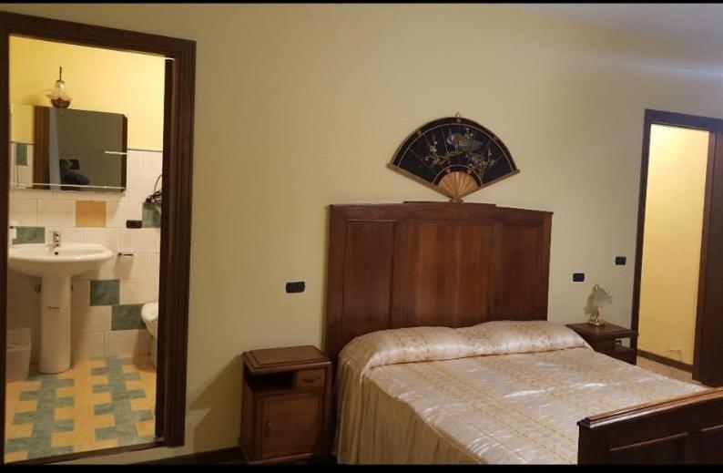 Grimaldi  Georgerock Bed & Breakfast エクステリア 写真